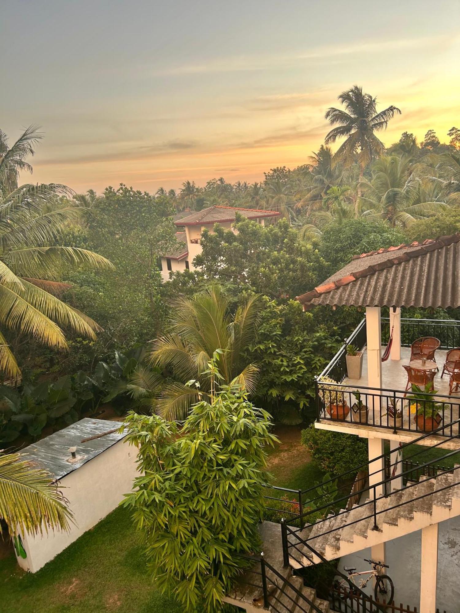 Hotel One Bhakthi Ahangama Exterior foto